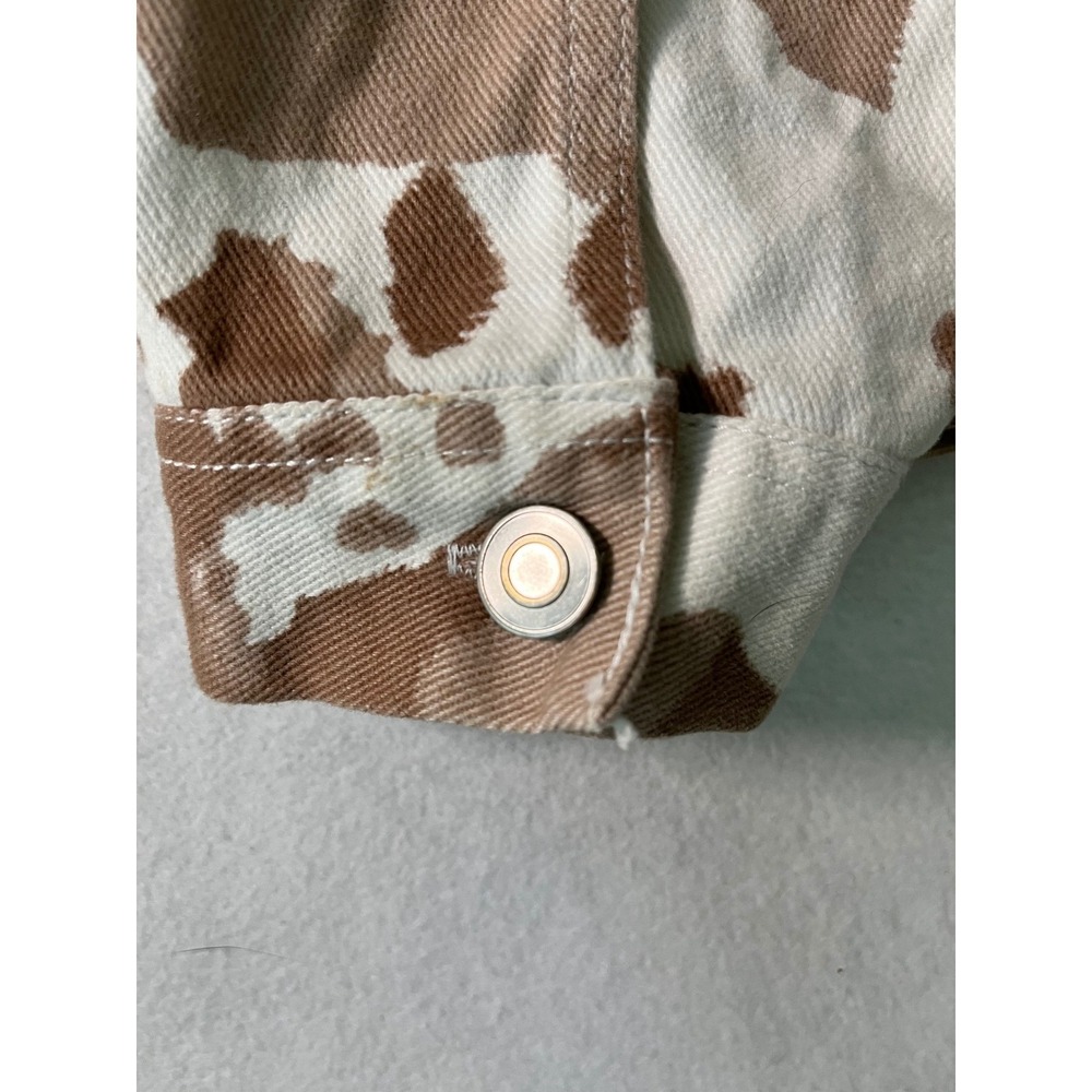 Altar'd State Cow Print Fringe Denim Jacket Western Coastal Cowgirl Boho Brown M - Picture 4 of 12
